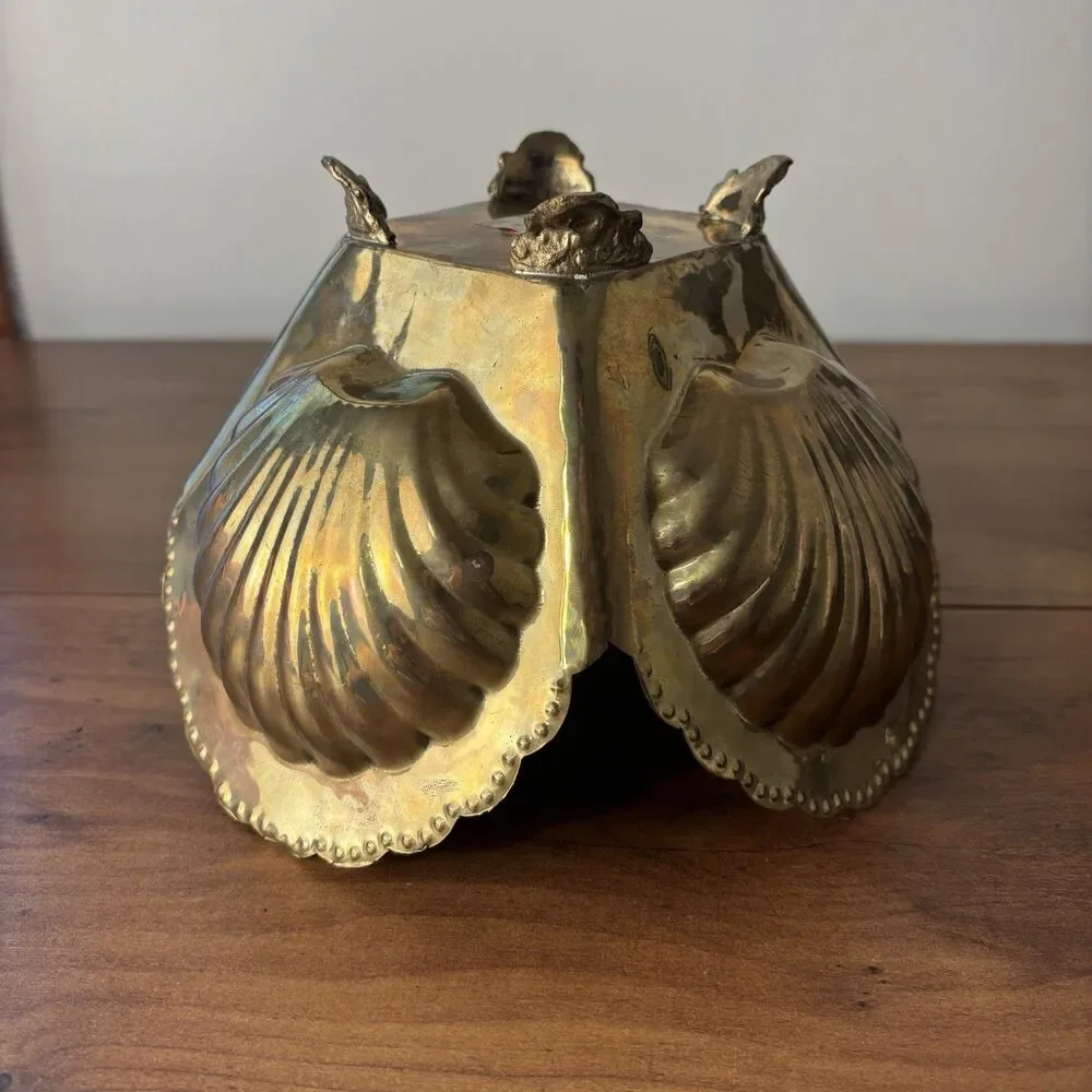Vintage Hollywood Regency Brass Clam Sea Shell Planter Footed Cache Pot Patina